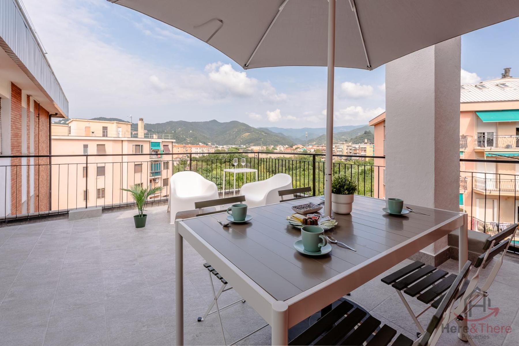 Penthouse Panoramic View - Sea 3Min - Ac - Wifi Daire Albisola Superiore Dış mekan fotoğraf